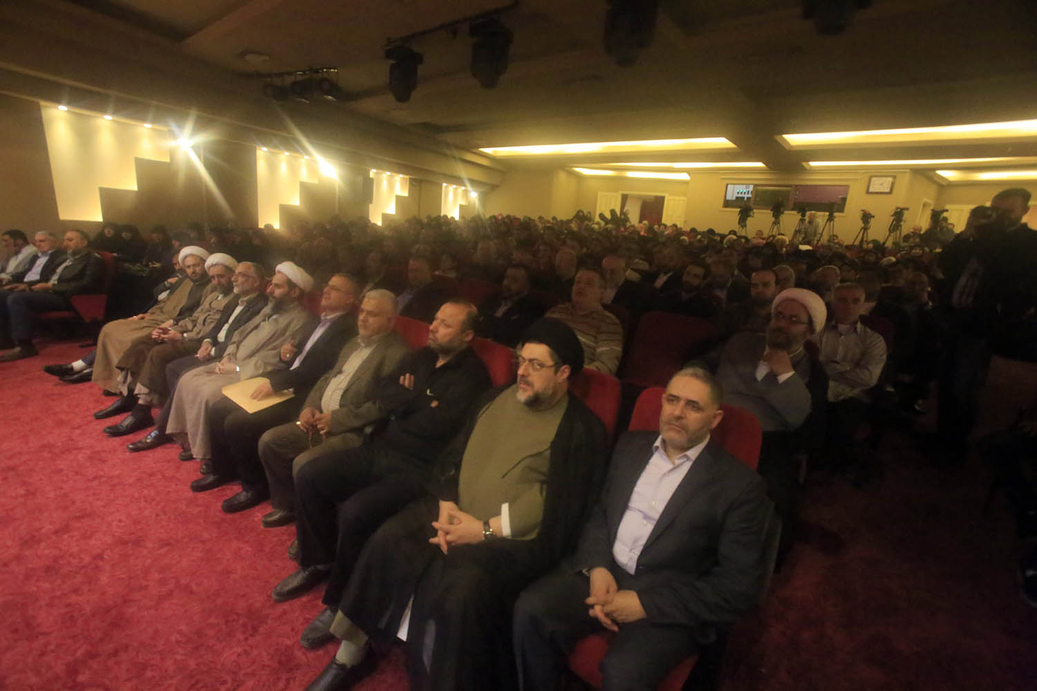 تكريم الفائزين في مسابقة القرآن الكريم